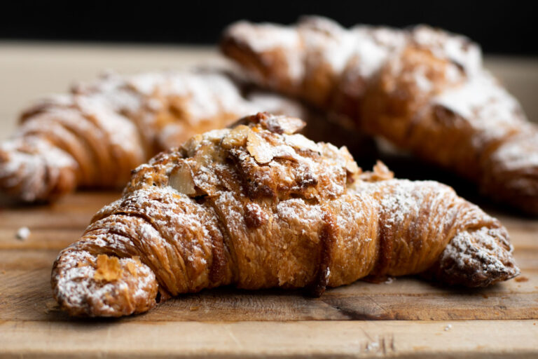 CRUST pastry_almond-croissant