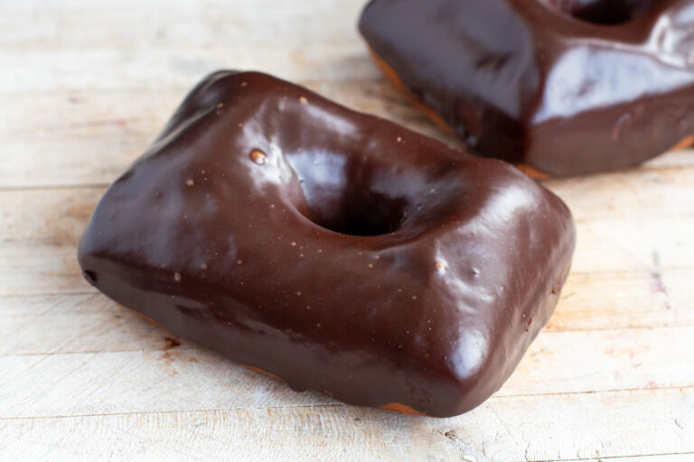 donut_Chocolate-Glazed-Brioche-Donut