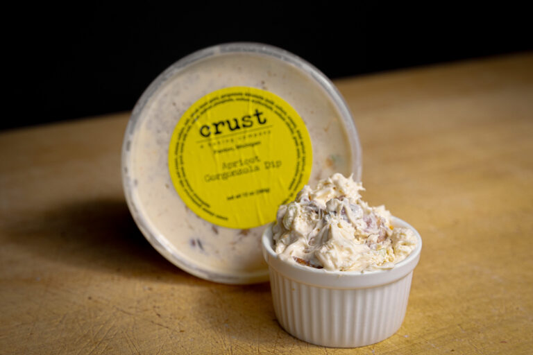 Apricot-Gorgonzola-Dip